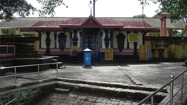 തിരുനാവായ നാവാമുകുന്ദ ക്ഷേത്രം: നിളയുടെ തീരത്തെ മാമാങ്കസ്മൃതി