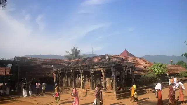 തിരുനെല്ലി മഹാവിഷ്ണു ക്ഷേത്രം: ബ്രഹ്മഗിരിയുടെ മടിത്തട്ടിലെ ദക്ഷിണകാശി